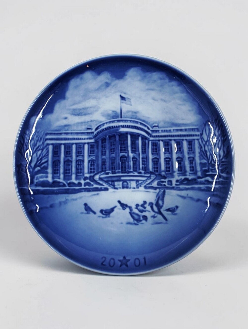 Bing & Grondahl American Christmas Heritage White House Wall Plate Denmark 2001